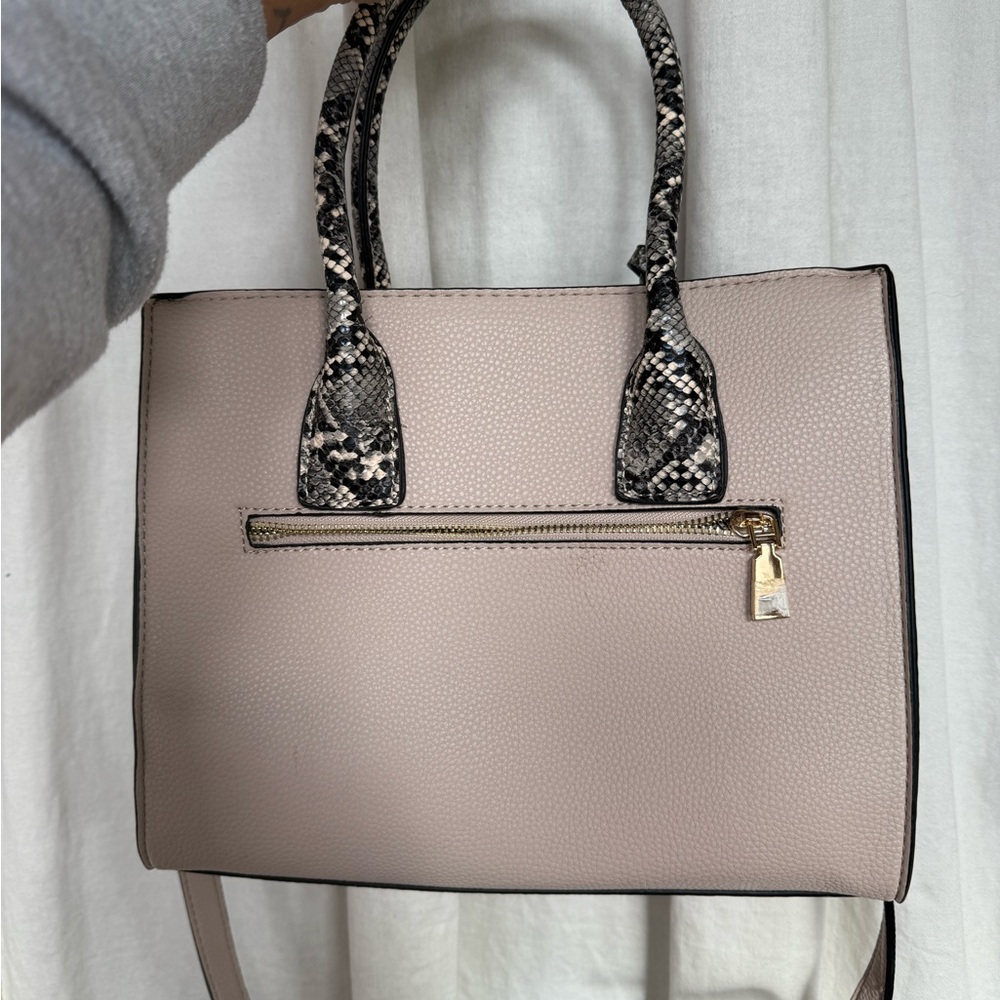 Tan snake skin pattern purse